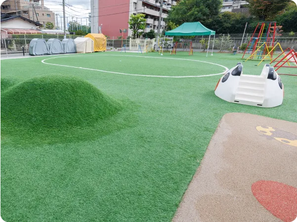 園庭の画像